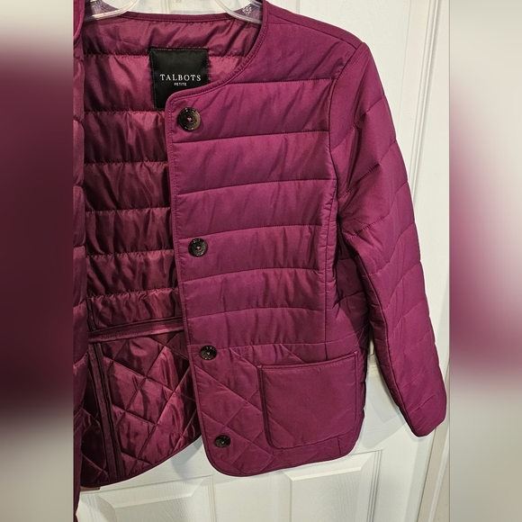 NWOT Talbots Women's Petite Plum Puffer Jacket--Medium - Picture 9 of 9